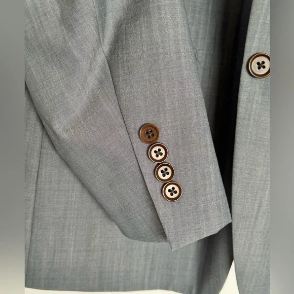Dkny Gray Men Suit with Notched Lapels, 100% wool, size 42R, pants 34/29